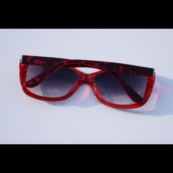MODA sunglasses - Picture 6 of 8